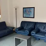 Apartment Face