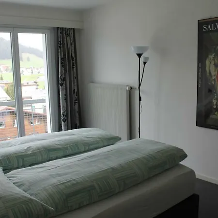 Apartman Face 3*